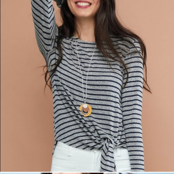 Stella & Dot Tops - Stella & Dot Side Tie Top